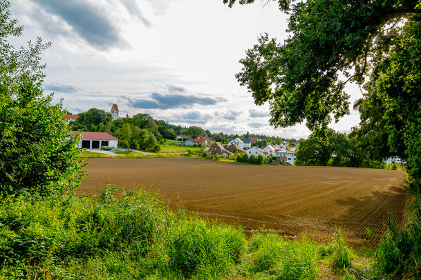 Thumbnail: _JA 40837 Kirche, Hohenried Nordost.jpg